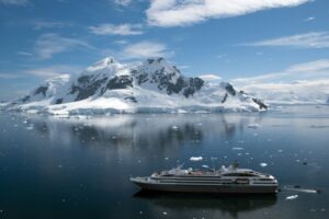 Crucero turístico L'Boreal con 347 pasajeros se incendió en cercanías de las islas Malvinas