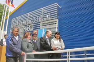 Autoridades entregaron remodelado edificio del Servicio Médico Legal de Punta Arenas