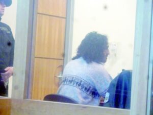 Docente argentino formalizado por sustraer calcetín