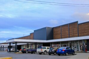 Hasta las 18.30 horas atenderán hoy  los supermercados en Punta Arenas