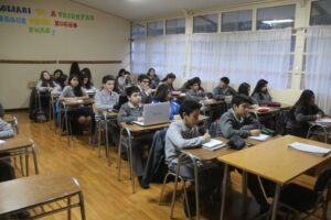 Revisa acá si fuiste uno de los beneficiados por el Bono de Logro Escolar