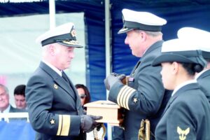 Emotivo cambio de mando en la Tercera Zona Naval