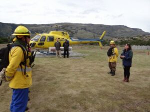 Helicóptero de CONAF inicia operaciones en Parque Nacional Torres del Paine