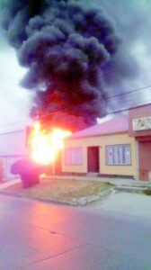 Incendio de neumáticos  casi desató tragedia