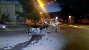 Conductora con lesiones graves tras choque