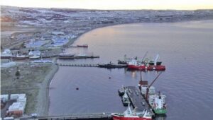 Intendente: “Nunca nadie ha hecho un proyecto de puerto”