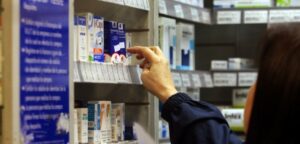 Subsecretario anunció el fin al incentivo de la “canela” en las farmacias