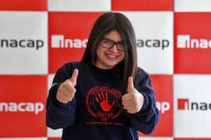 Estudiante magallánica se une a voluntariado de verano