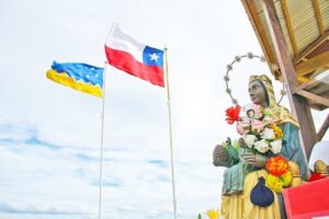Dos mil fieles espera la Virgen de Montserrat