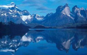 CONAF rechaza sobrevuelos turísticos en Parque Nacional Torres del Paine