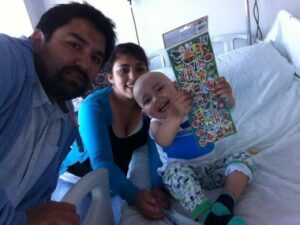 Madre de menor con leucemia criticó a Compin por rechazo de licencias médicas