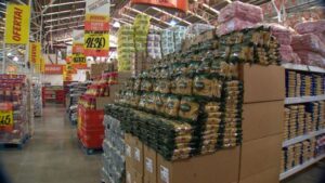Concejales Pascual, Karelovic y Romo opinan sobre supermercados populares