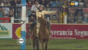 Magallánica campeona en Festival de Doma y Folklore Jesús María