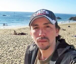 Trabajador de 35 años muere tras caer de gran altura en Muelle Mardones