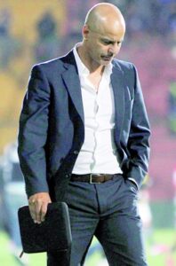 Figueroa: “Estoy capacitado  para dirigir a la Selección”