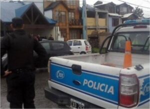 Macabro hallazgo de mujer descuartizada en bañera