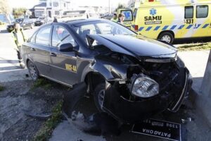 Violenta colisión deja a una joven de 15 años lesionada