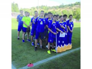 Sub 17 de Punta Arenas sale a “comerse la  torta más rica” en Nacional de Fútbol de Curicó