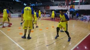 Con presencia de magallánicos Valdivia emparejó la serie tras ganar cuarta final a U. de Concepción