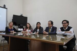 Autoridades confirmaron venida de oncóloga infantil a Magallanes