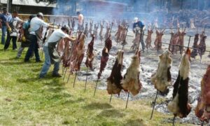 “Esperamos que vengan a disfrutar en familia del asado más grande del mundo”