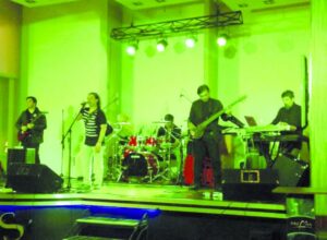 Banda regional “Tabú” se presentó en Casino de Puerto Varas