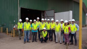 Comisiones del CORE fueron a Santiago para conocer funcionamiento de relleno sanitario y planta de reciclaje
