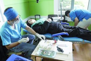 ONG Healthy Smiles realiza operativo odontológico en  Punta Arenas