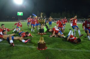 Las imborrables imágenes de  Punta Arenas tras el grito de campéon