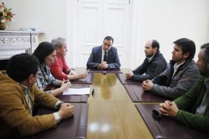 Intendente Flies descartó cobro de impuesto a los turistas en Magallanes