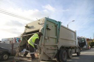 Oferente en licitación de la basura ingresa petición de impugnación