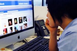 Chilenas entre las que más buscan parejas por Internet