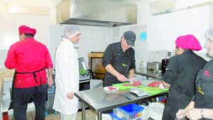 Realizan fiscalizaciones ante aumento de enfermedades gastrointestinales