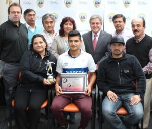 Jugador sub 17 Joshua Figueroa quedó en los cadetes de la Universidad Católica