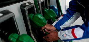 nap: Precio de las bencinas anotará nueva baja a partir de este jueves