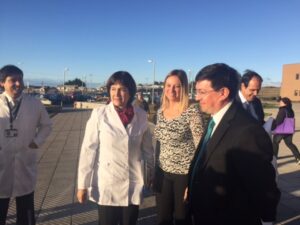 Ministra de Salud no confirmó ni desmintió la llegada de una oncóloga pediátrica mexicana