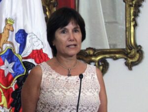 Ministra responde carta y dice que no tiene agenda para trasladarse a Magallanes