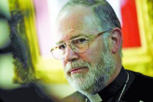 Obispo Bastres por aborto: “Hay que elevar el nivel  del debate y considerar lo planteado en comisiones”