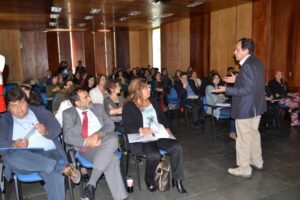 Seremi de salud realizó un diálogo para abordar  alcances de nueva ley de etiquetado nutricional