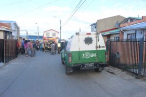 Principio de incendio afectó vivienda en la población Aves australes