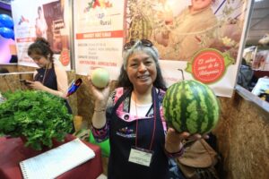 Las sandías más australes del mundo destacaron en la Expomundo Rural 2016