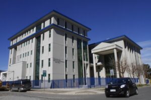 Una querella criminal se presentó en contra de imputado que mató a perro en la plaza de Armas