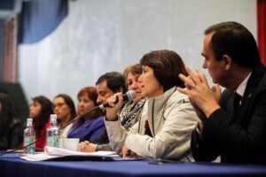 Ministra de Salud comprometió oncóloga permanente pero no llegaría a la brevedad