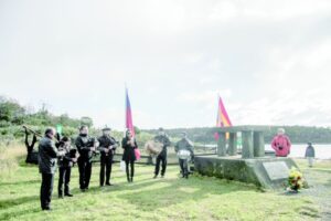 Armada y Sociedad Española rindieron  solemne homenaje a la ciudad “Rey Don Felipe”