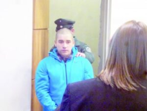 Doce años de cárcel piden para acusado de homicidio y de apuñalar a cuatro personas