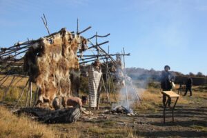 Singular viaje a dos culturas originarias en el primer parque étnico-histórico