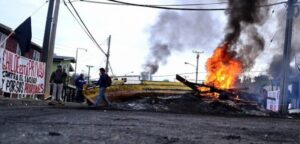 Se agrava crisis social en Los Lagos: 400 personas fueron despedidas de plantas de proceso