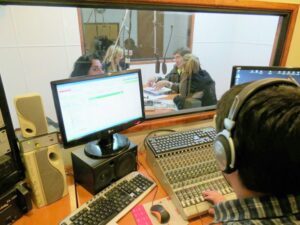 “Si alguna radio transgrede o incumple alguna normativa, corresponde a la Subtel fiscalizar”