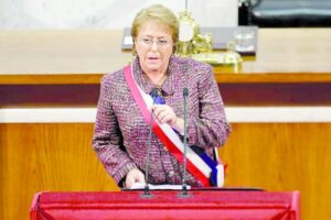 Cuenta pública: hay esperanza de anuncios de descentralización e infraestructura