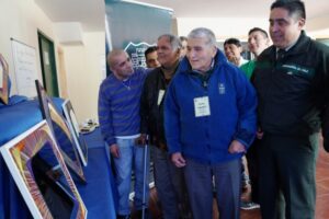 Internos del centro de tratamiento de adicciones de la cárcel obsequiaron trabajos manuales al Hogar de Cristo